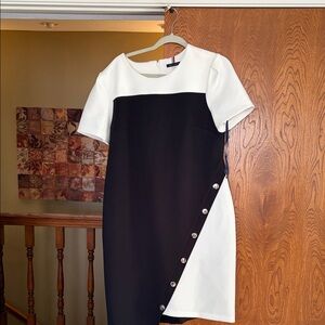 Elegant Black Tommy Hilfiger  and White Button-Accent Dress